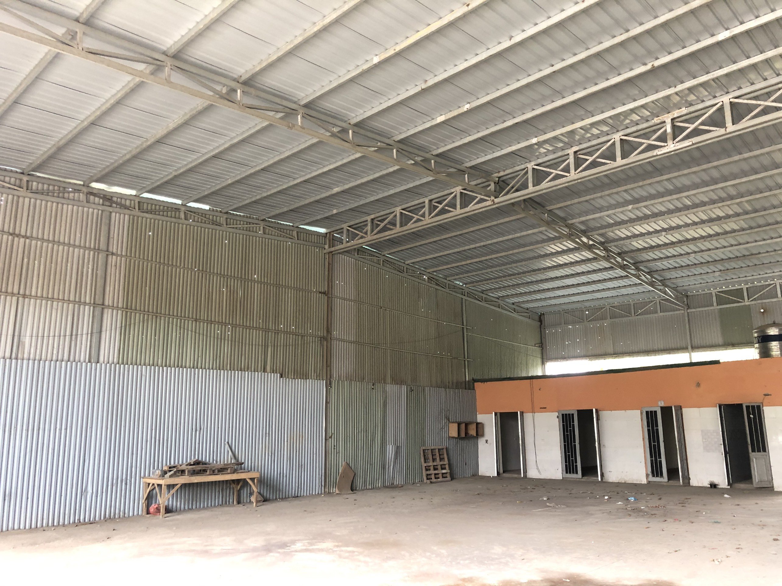 Cho Thuê xưởng 500 m2 tại đại lộ Thăng Long, Hà Nội