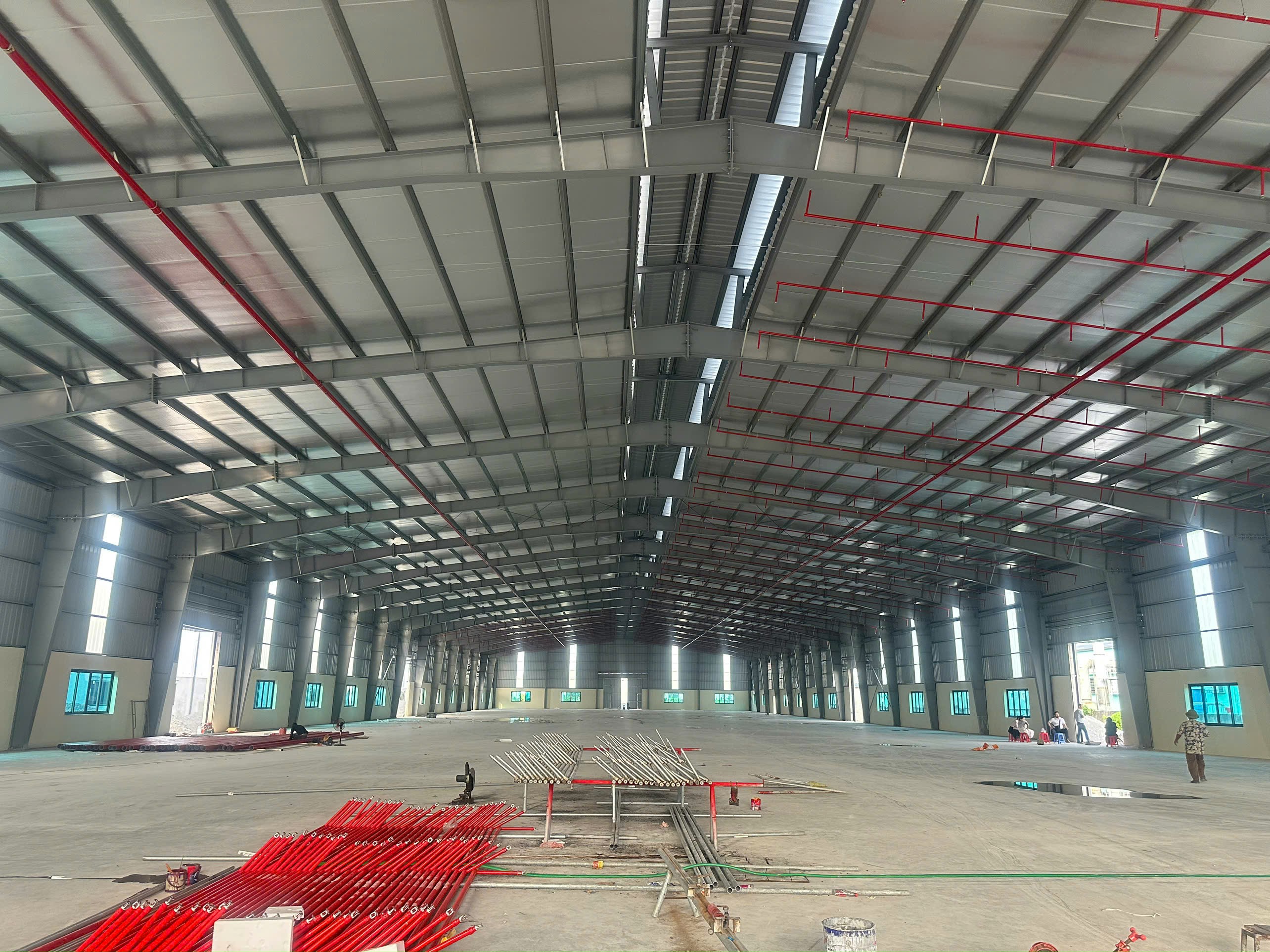 CHO THUÊ NHÀ XƯỞNG 1550M2 TẠI HƯNG YÊN