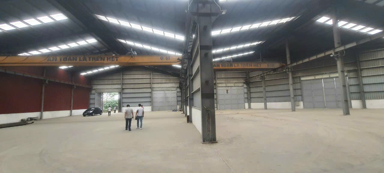 TOPLAND cho thuê 1700m2 xưởng ngoài KCN tại TT Xuân Mai cách BigC Thăng Long 35km